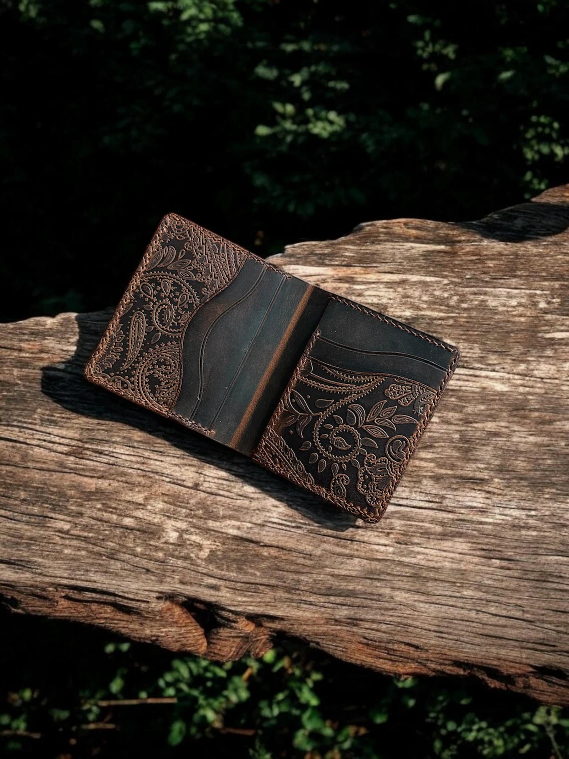 Handcrafted Paisley Embossed Leather Minimalist Bi-Fold Wallet